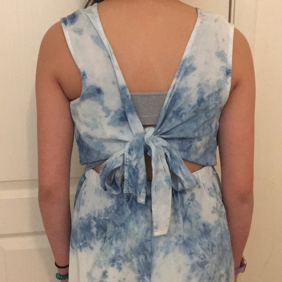 NWT Medium size blue and white tie-dye romper - Picture 3 of 3
